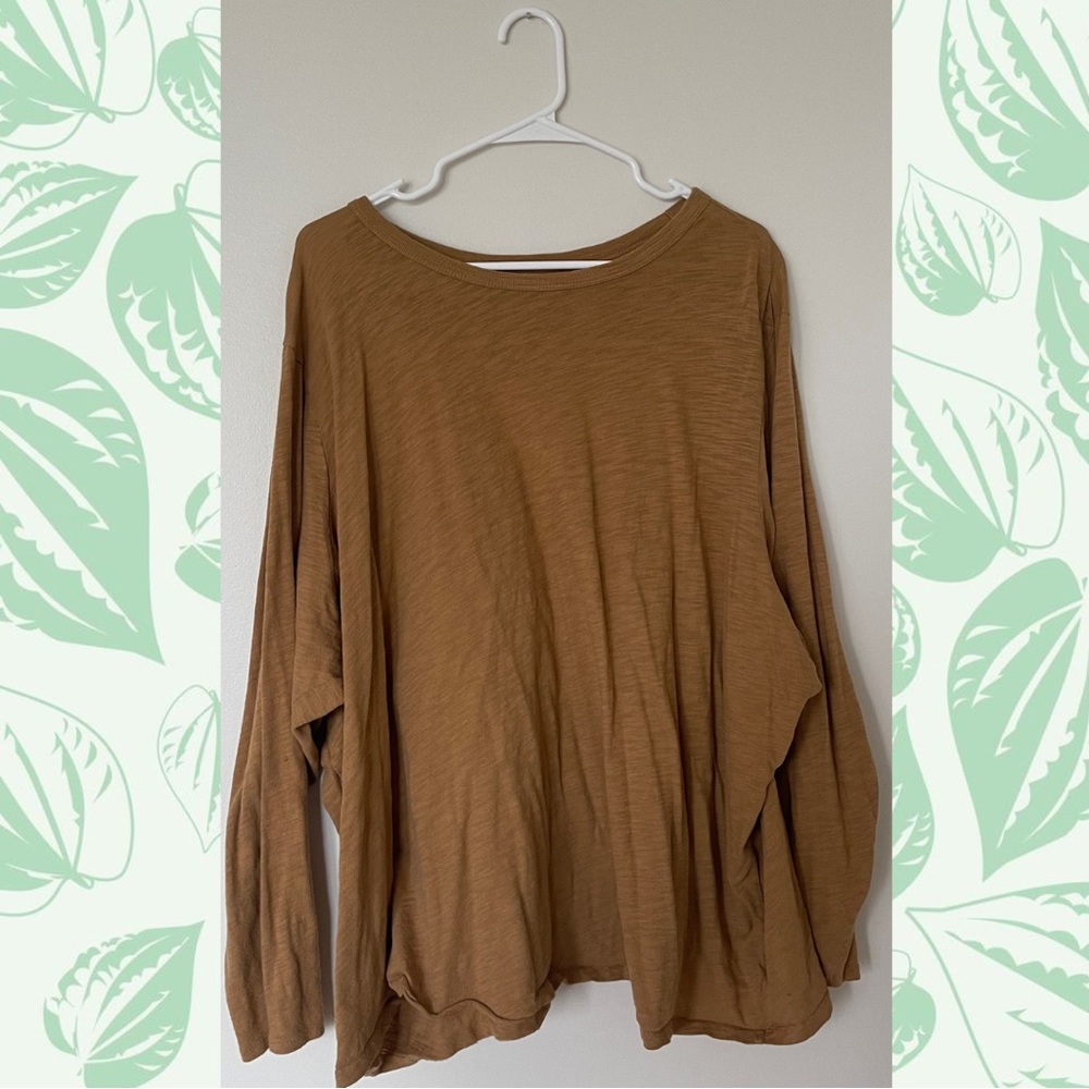 Women’s Plus Size Long Sleeve Shirt